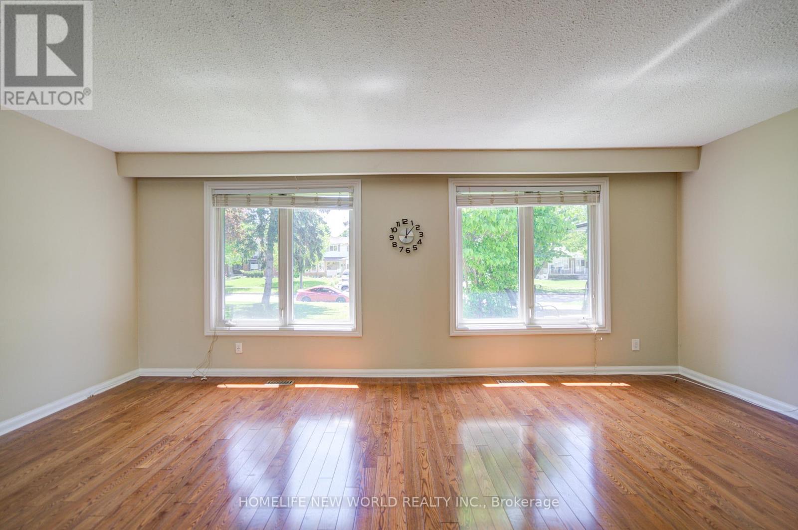 42 Hamilton Hall Drive, Markham, Ontario  L3P 3L6 - Photo 7 - N13173436