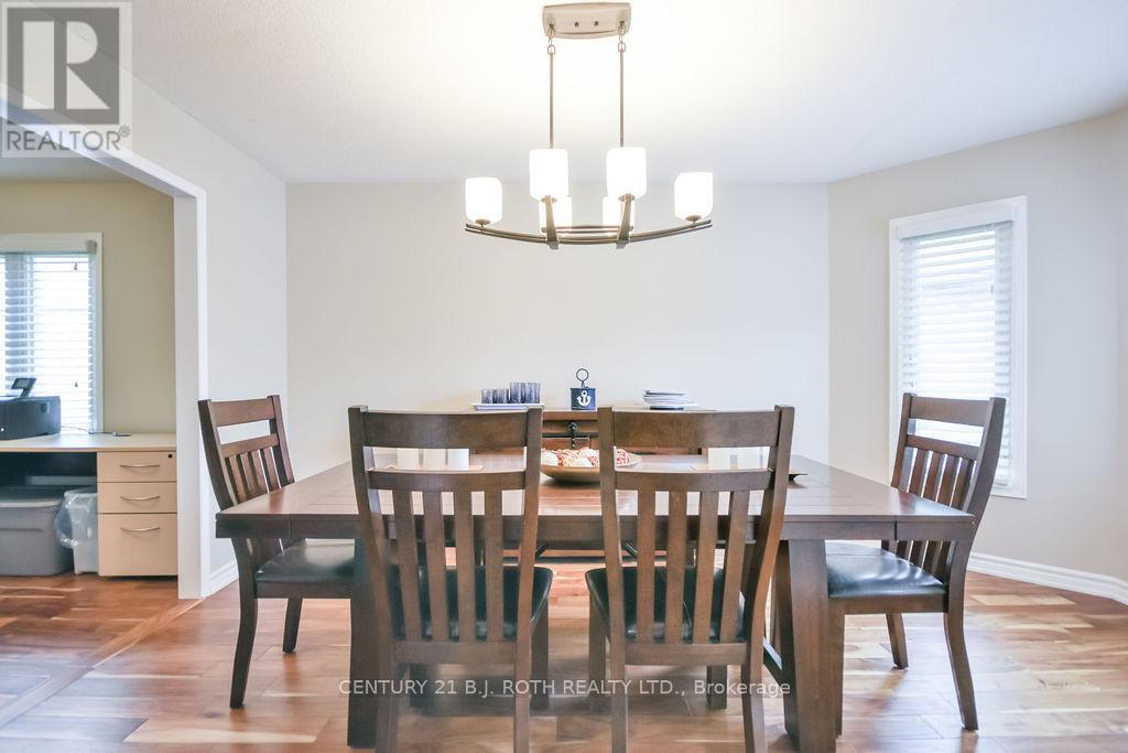 27 Brandon Crescent, Orillia, Ontario  L3V 7P6 - Photo 11 - S13173344