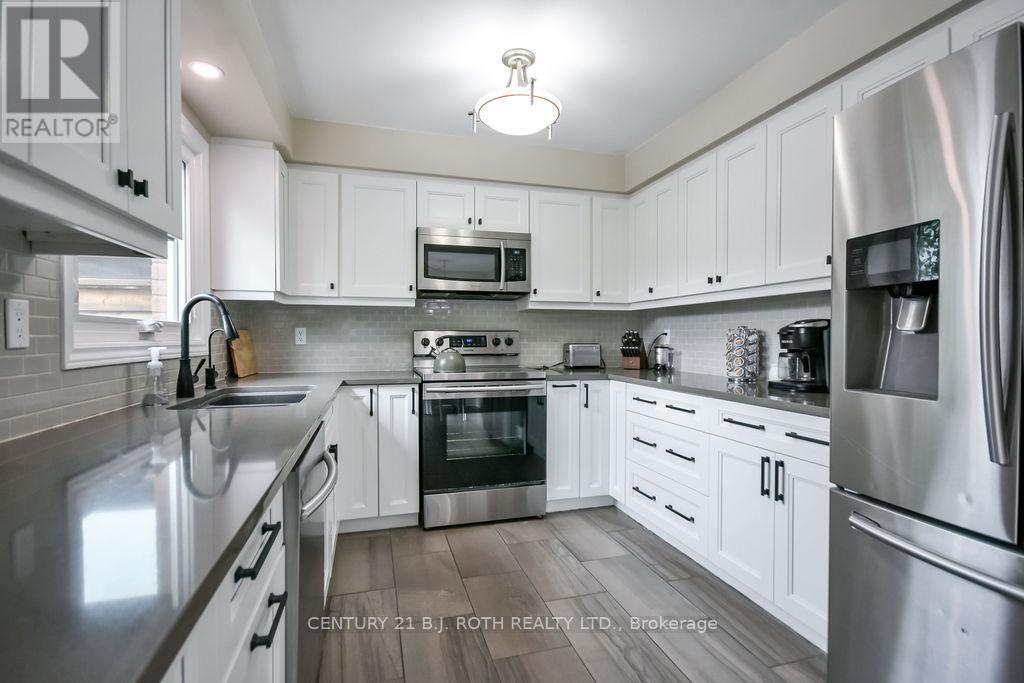 27 Brandon Crescent, Orillia, Ontario  L3V 7P6 - Photo 6 - S13173344