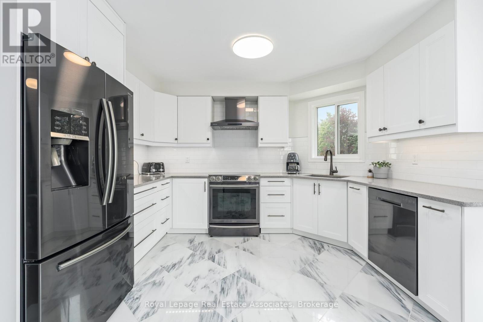 15263 Argyll Road, Halton Hills, Ontario  L7G 5N8 - Photo 12 - W13173194