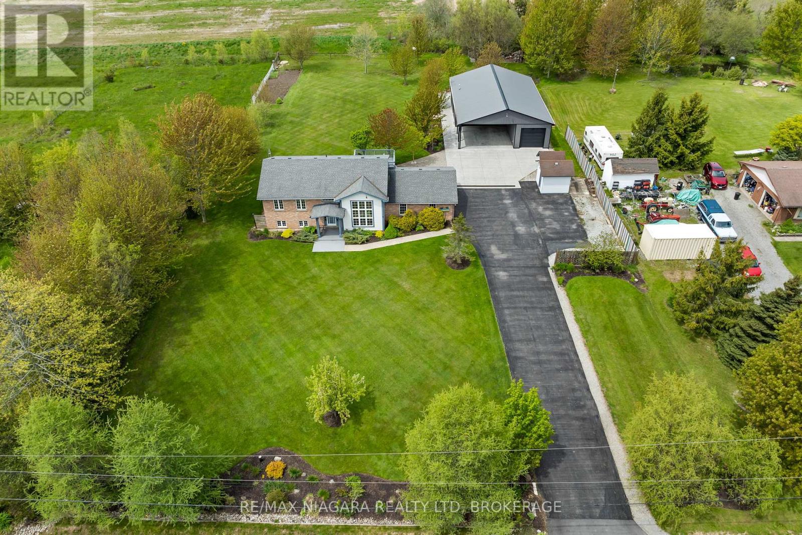 11660 Belleview Beach Road, Wainfleet, Ontario  L0S 1V0 - Photo 2 - X13170936