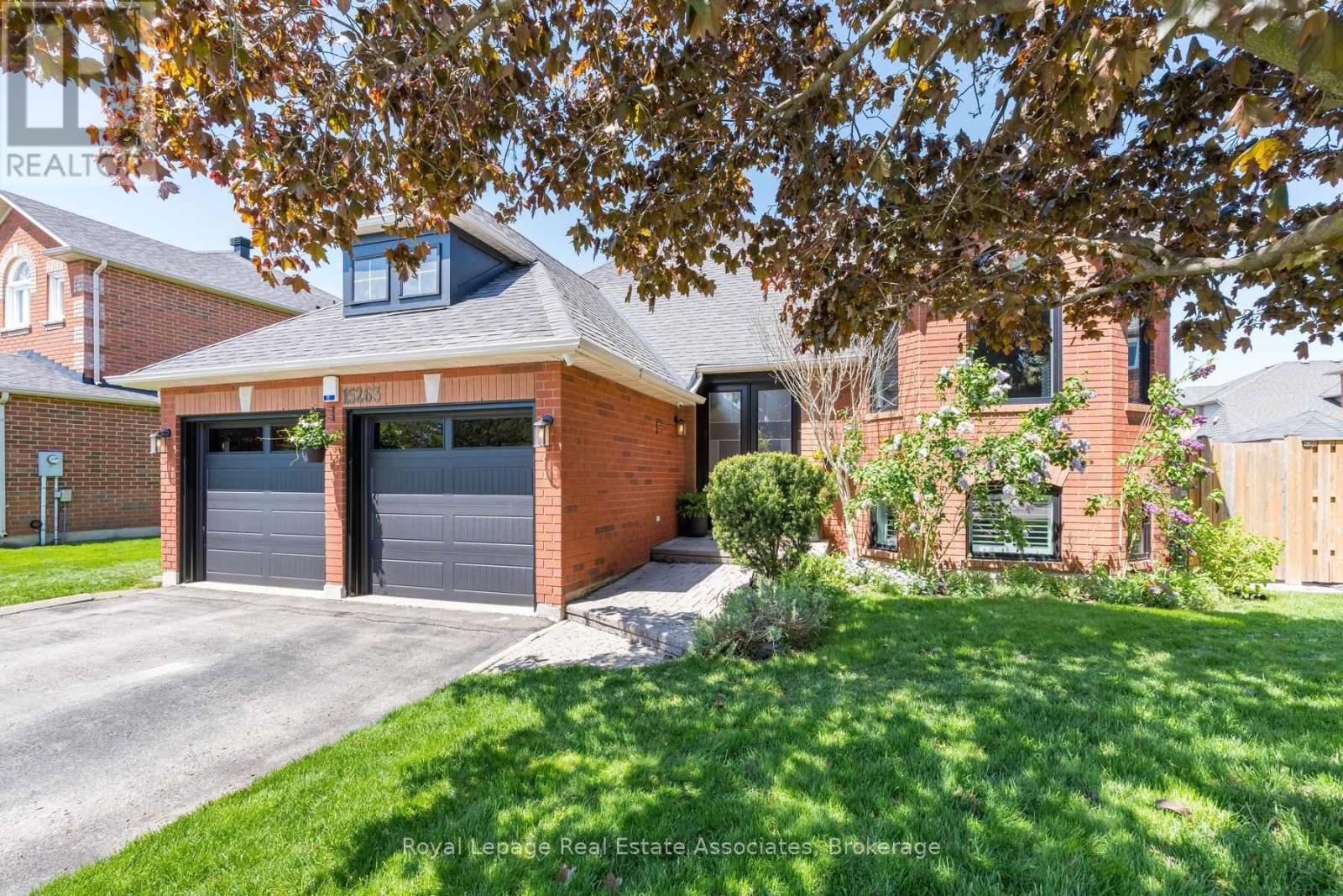 15263 Argyll Road, Halton Hills, Ontario  L7G 5N8 - Photo 2 - W13173194