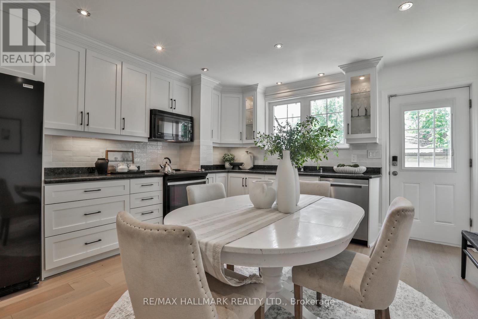 144 Boon Avenue, Toronto, Ontario  M6E 3Z5 - Photo 18 - W13173374