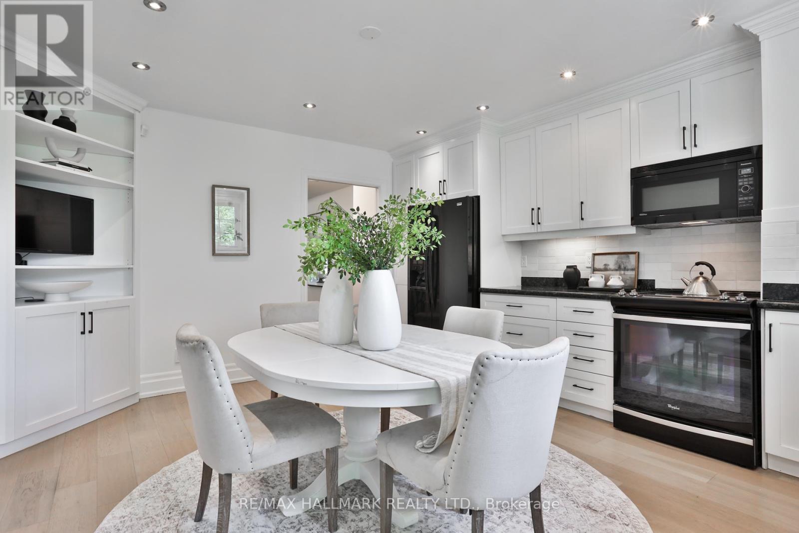 144 Boon Avenue, Toronto, Ontario  M6E 3Z5 - Photo 19 - W13173374