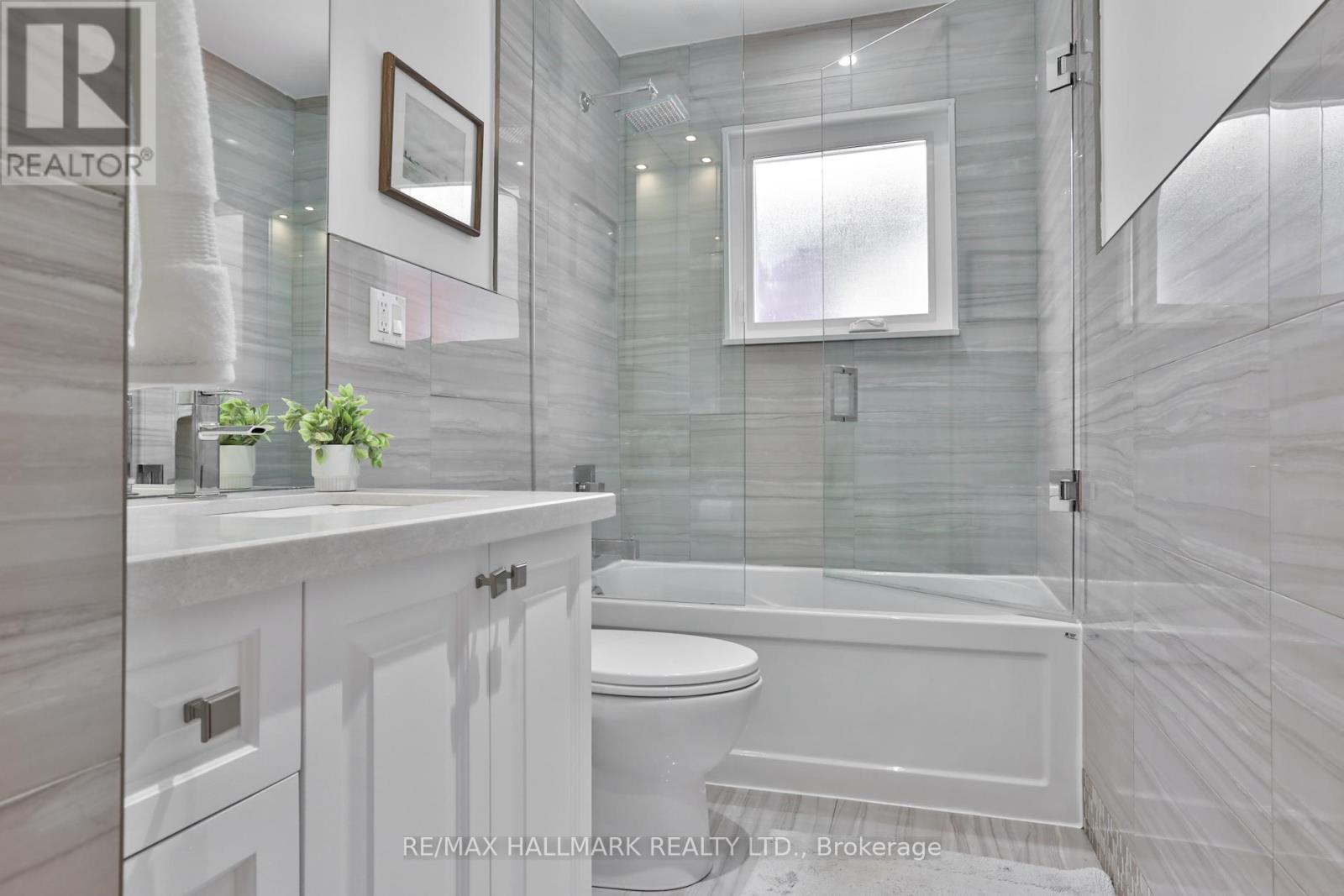 144 Boon Avenue, Toronto, Ontario  M6E 3Z5 - Photo 31 - W13173374
