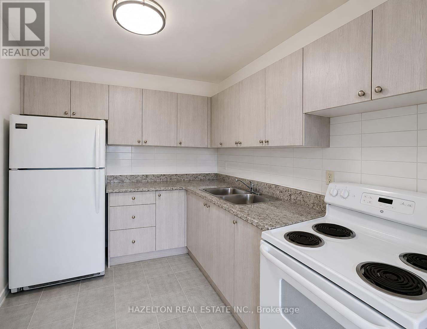 521 - 1901 Martin Grove Road, Toronto, Ontario  M9V 3T1 - Photo 5 - W13173380