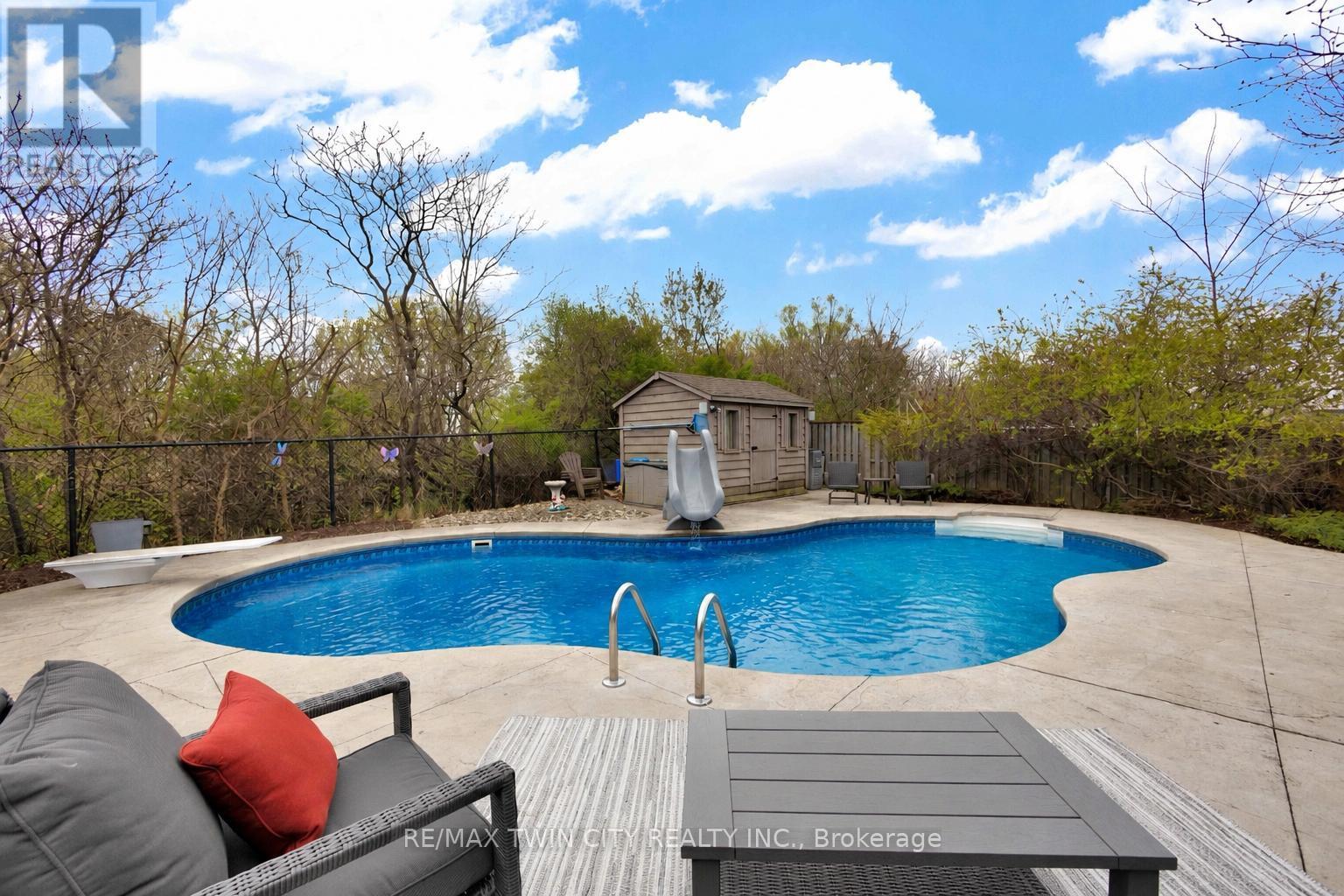 189 Hunter Way, Brantford, Ontario  N3T 0B7 - Photo 2 - X13173404