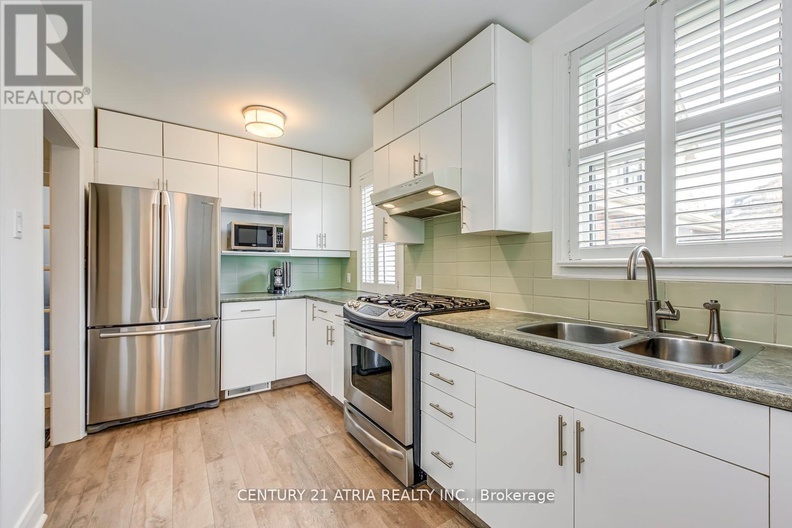 20 1/2 East Road, Toronto, Ontario  M1N 2A1 - Photo 11 - E13162930