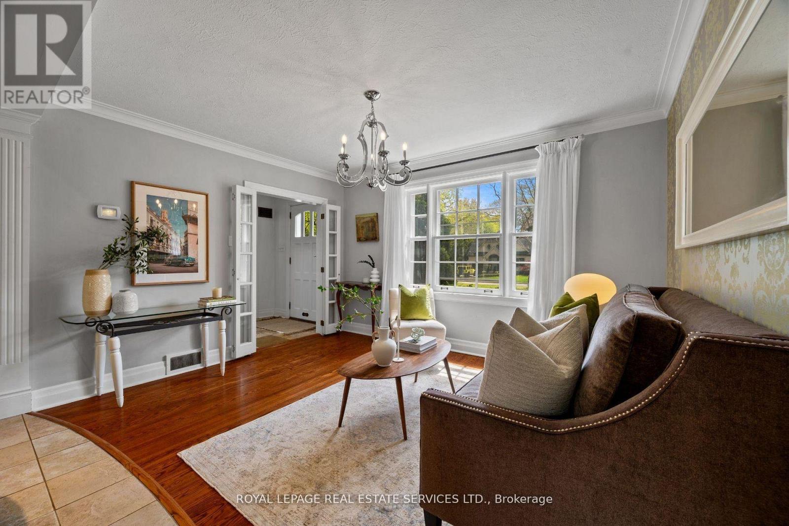 28 Holloway Road, Toronto, Ontario  M9A 1G1 - Photo 8 - W13154070