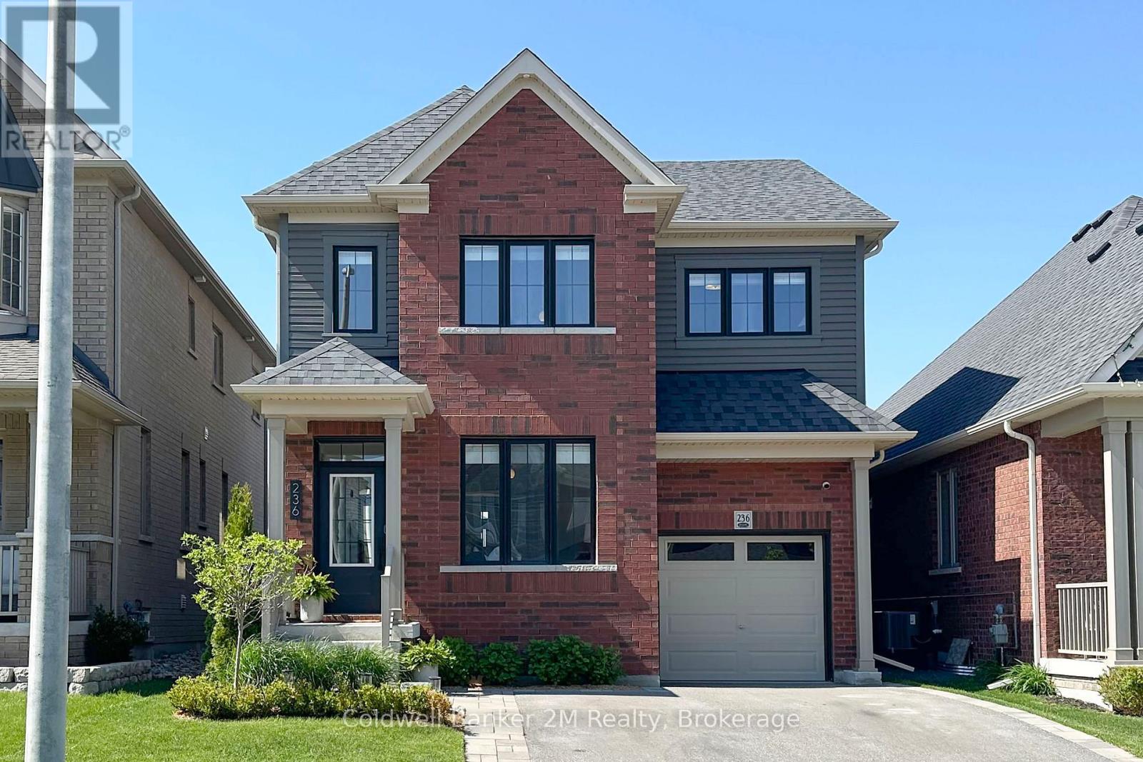 236 Ronald Hooper Avenue, Clarington, Ontario  L1C 7E3 - Photo 2 - E13173468