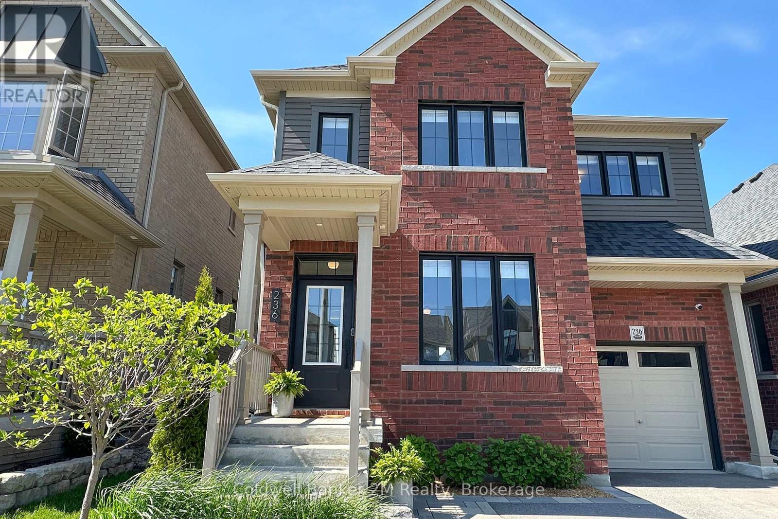 236 Ronald Hooper Avenue, Clarington, Ontario  L1C 7E3 - Photo 3 - E13173468