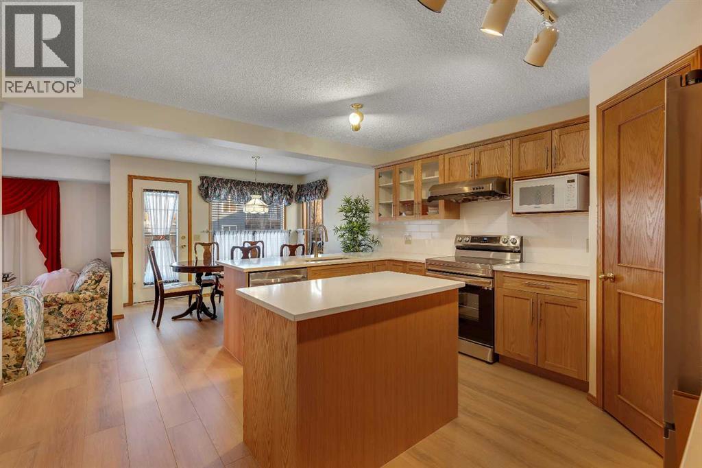 133 Riverview Park SE, Calgary, Alberta  T2C 4A1 - Photo 6 - A2289594