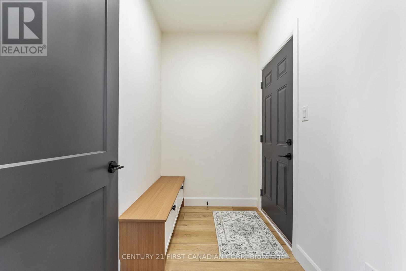 30 Sheldabren Street, North Middlesex, Ontario  N0M 1A0 - Photo 16 - X13173548