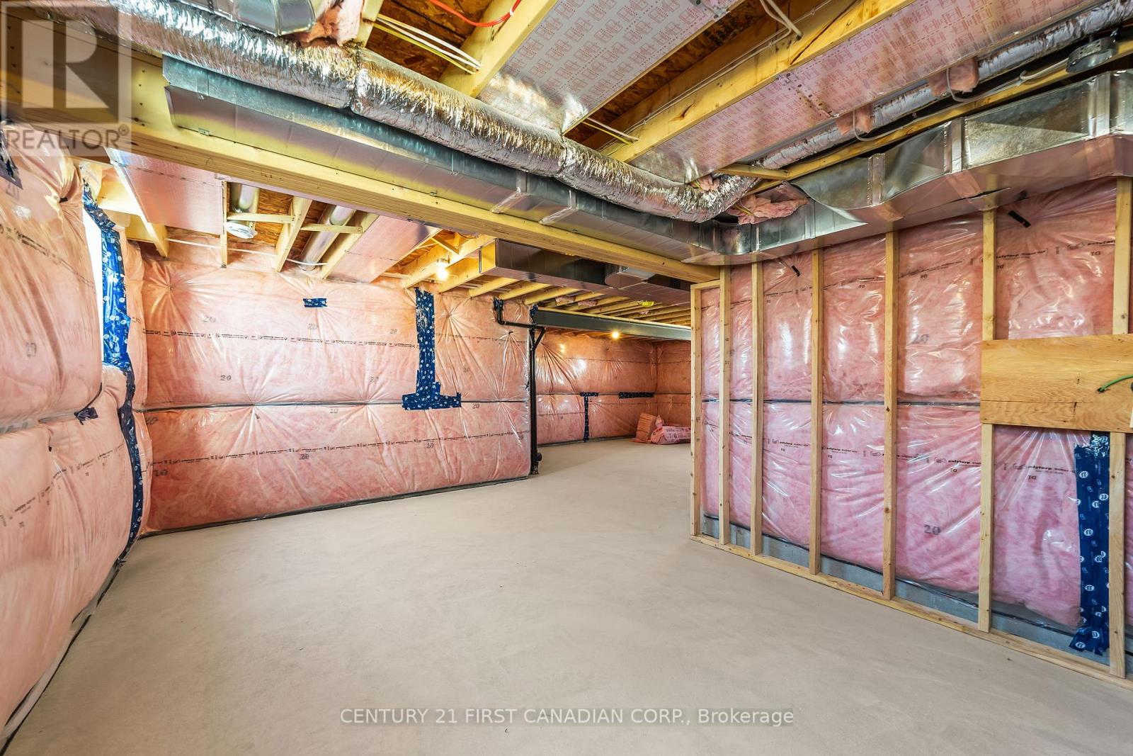 30 Sheldabren Street, North Middlesex, Ontario  N0M 1A0 - Photo 31 - X13173548