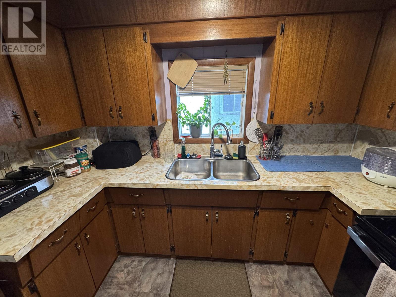 221 Heron Street, Thunder Bay, Ontario  P7C 2M4 - Photo 19 - TB2600787