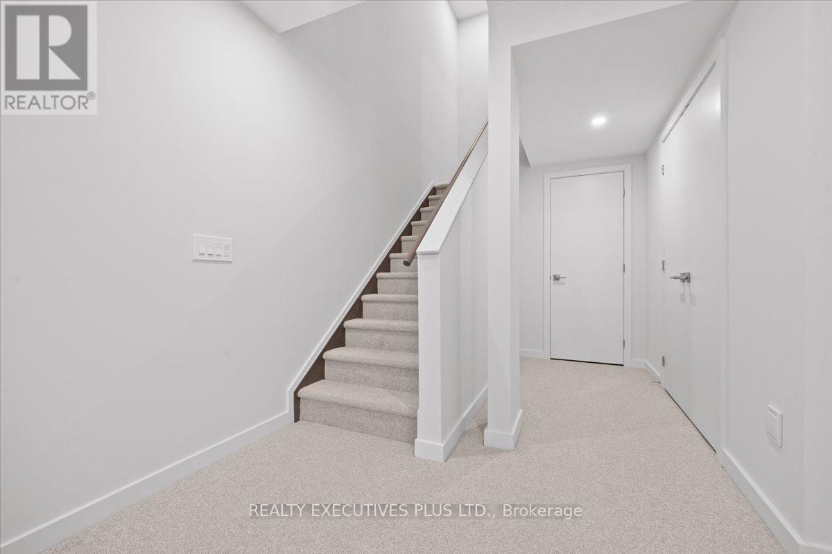 699 Honeydew Street, Ottawa, Ontario  K1X 0K5 - Photo 31 - X13173450