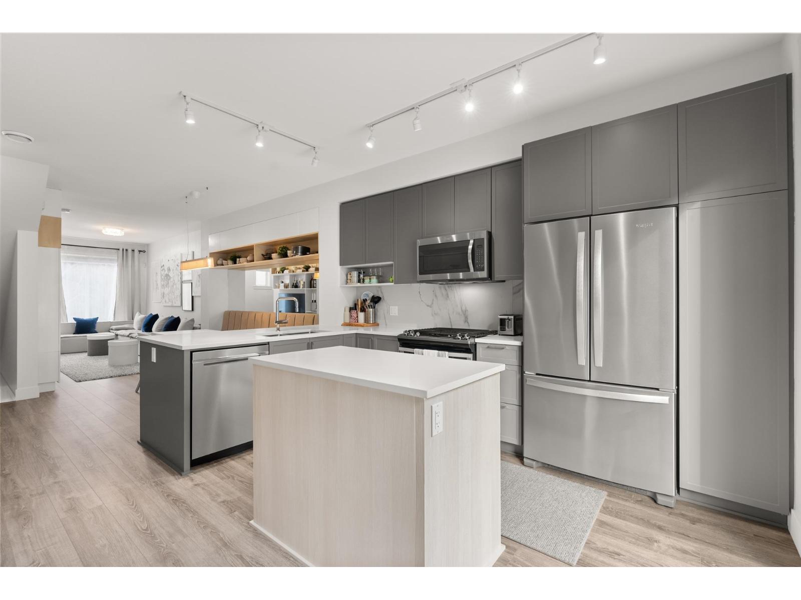 63 9718 161a Street, Surrey, British Columbia  V4N 6S7 - Photo 1 - R3127955