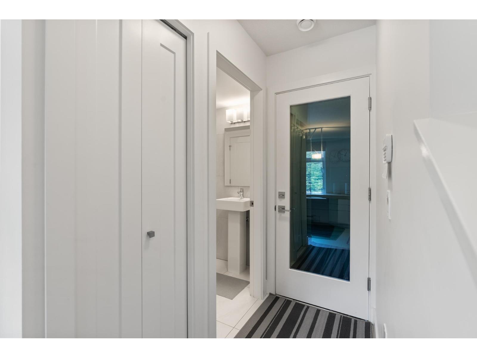 63 9718 161a Street, Surrey, British Columbia  V4N 6S7 - Photo 24 - R3127955