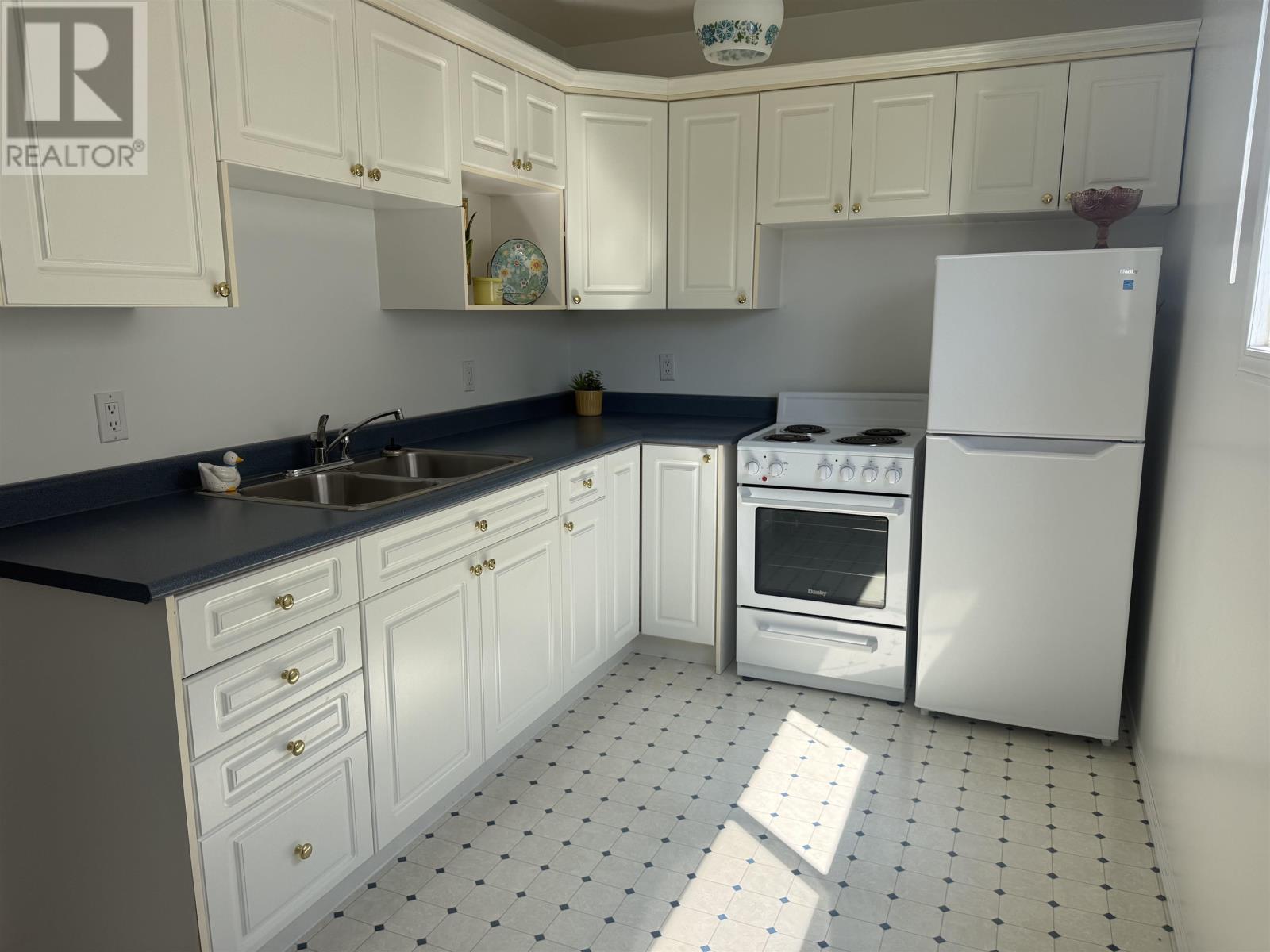 308 Christina St W, Thunder Bay, Ontario  P7E 4P6 - Photo 5 - TB2601191
