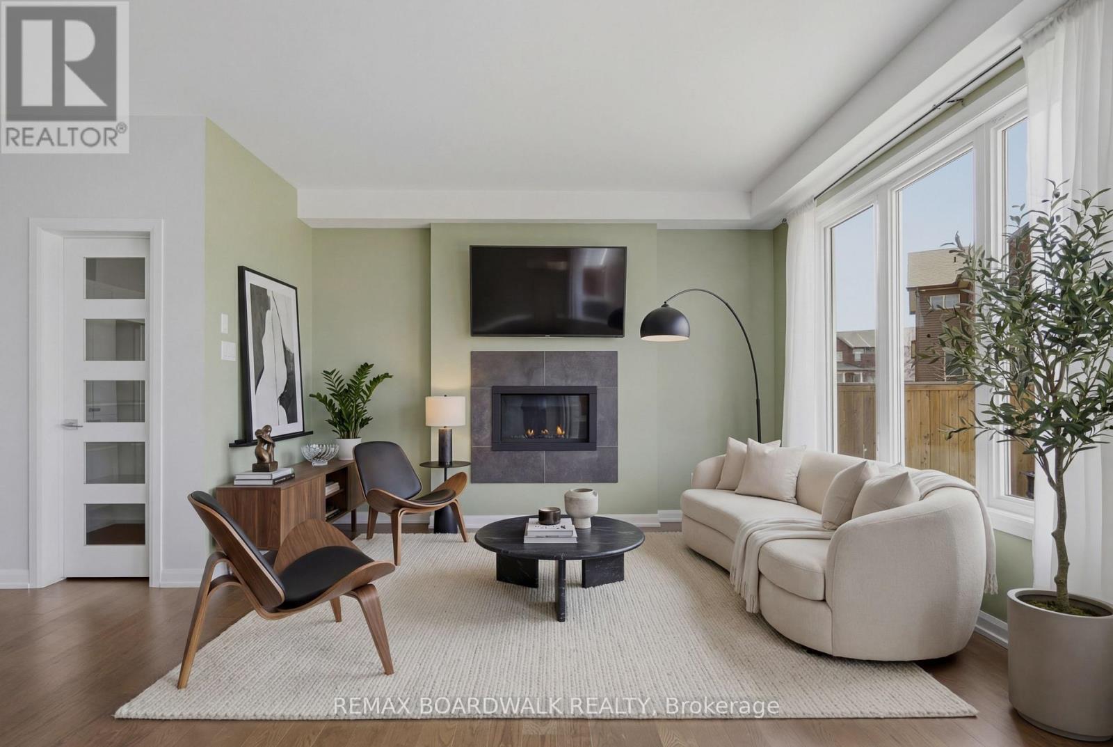 240 Boyd Street, Carleton Place, Ontario  K7C 0H3 - Photo 8 - X12982396