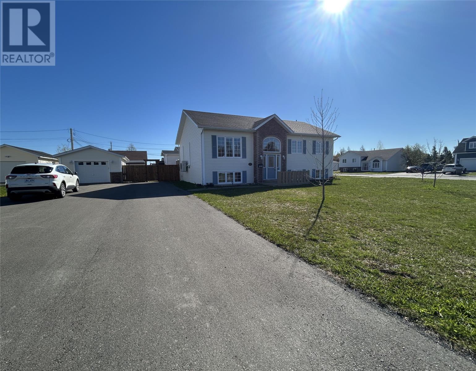 14 Andrews Crescent, Grand Falls-Windsor, Newfoundland & Labrador  A2A 2Y6 - Photo 2 - 1297982