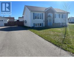 14 Andrews Crescent