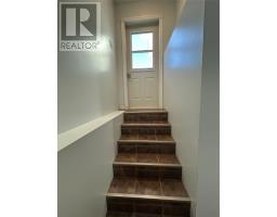 14 Andrews Crescent