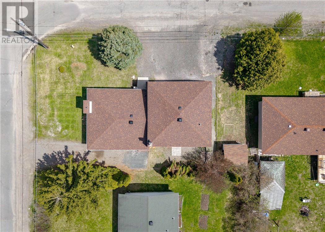 4181 La Habre Avenue, Val Therese, Ontario  P3P 1A6 - Photo 39 - 2128030
