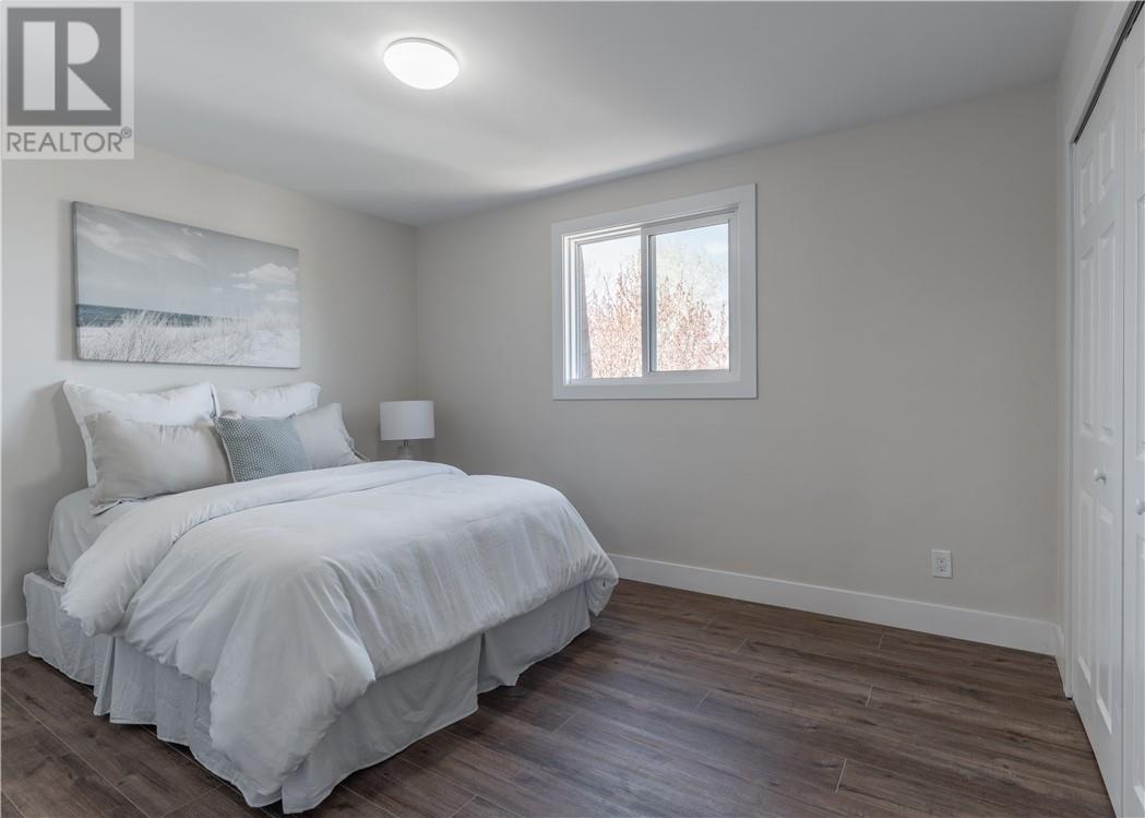 4181 La Habre Avenue, Val Therese, Ontario  P3P 1A6 - Photo 14 - 2128029