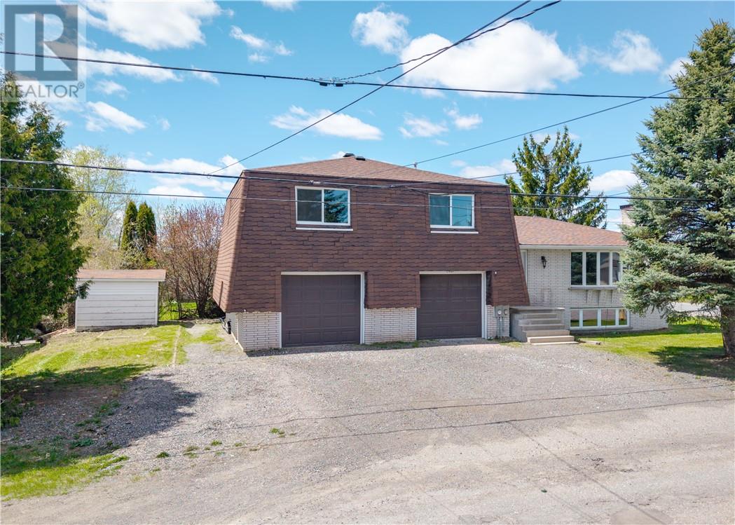4181 La Habre Avenue, Val Therese, Ontario  P3P 1A6 - Photo 38 - 2128029