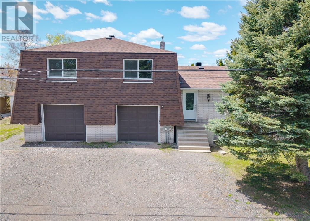4181 La Habre Avenue, Val Therese, Ontario  P3P 1A6 - Photo 43 - 2128029
