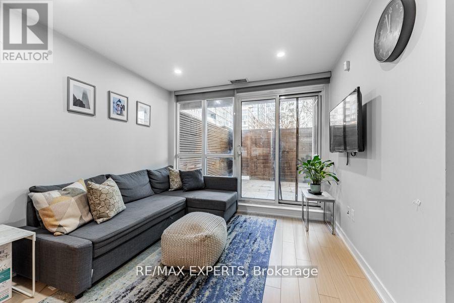 226 - 10 Capreol Court, Toronto, Ontario  M5V 4B3 - Photo 14 - C13173458