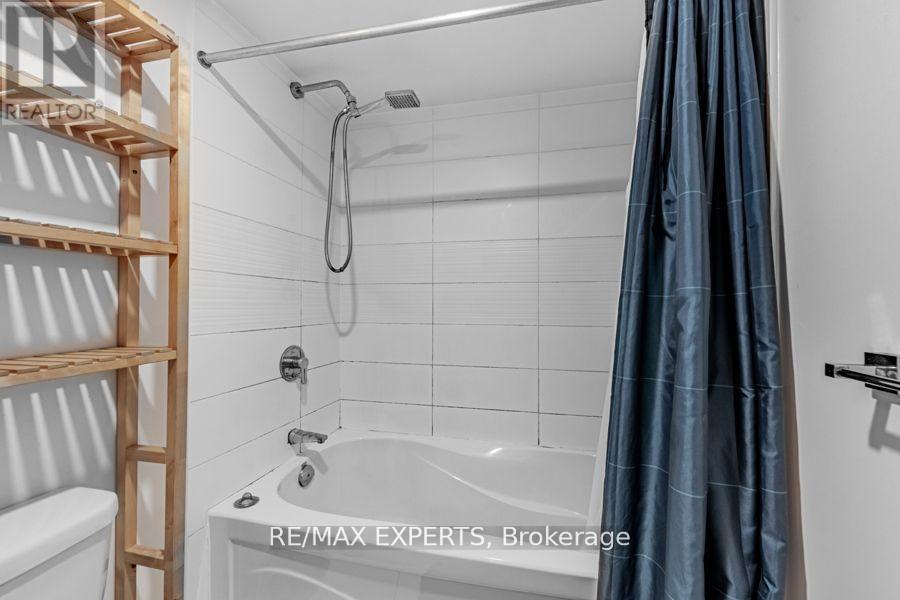 226 - 10 Capreol Court, Toronto, Ontario  M5V 4B3 - Photo 22 - C13173458