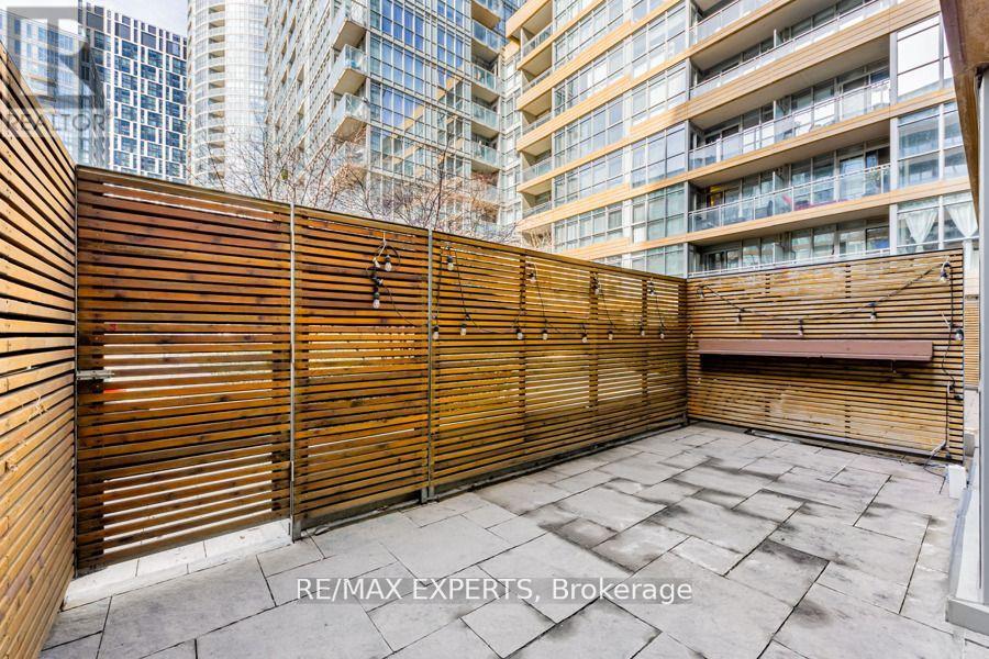 226 - 10 Capreol Court, Toronto, Ontario  M5V 4B3 - Photo 25 - C13173458