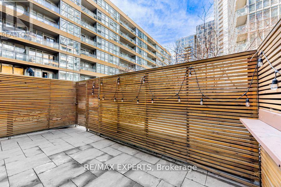 226 - 10 Capreol Court, Toronto, Ontario  M5V 4B3 - Photo 27 - C13173458