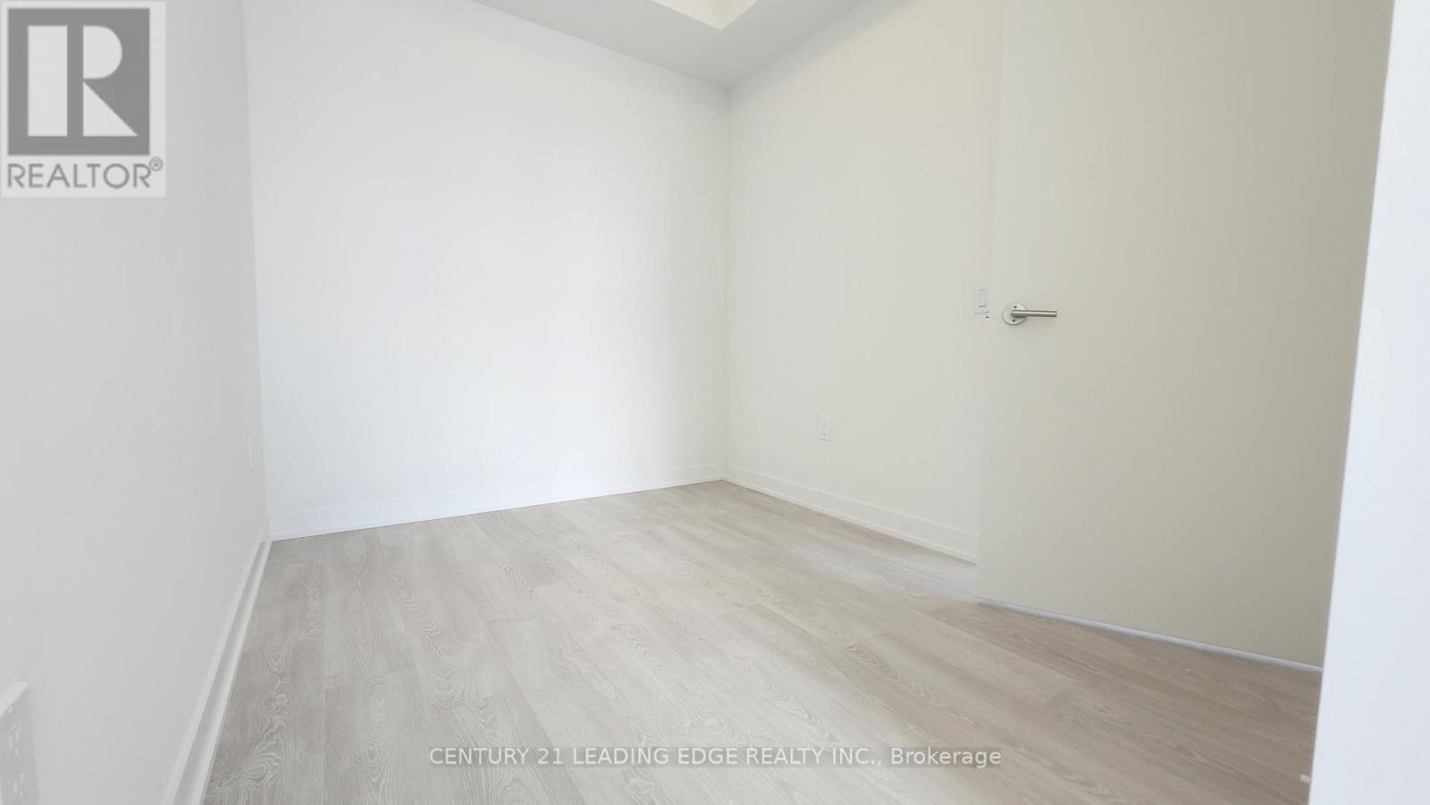 2808 - 5 Quarrington Lane, Toronto, Ontario  M3C 1H7 - Photo 11 - C13173470