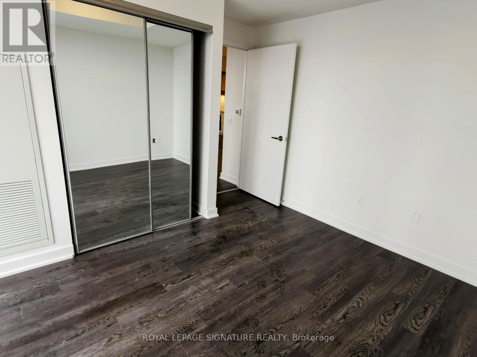 729 - 20 O'neill Road, Toronto, Ontario  M3C 0R2 - Photo 5 - C13173536