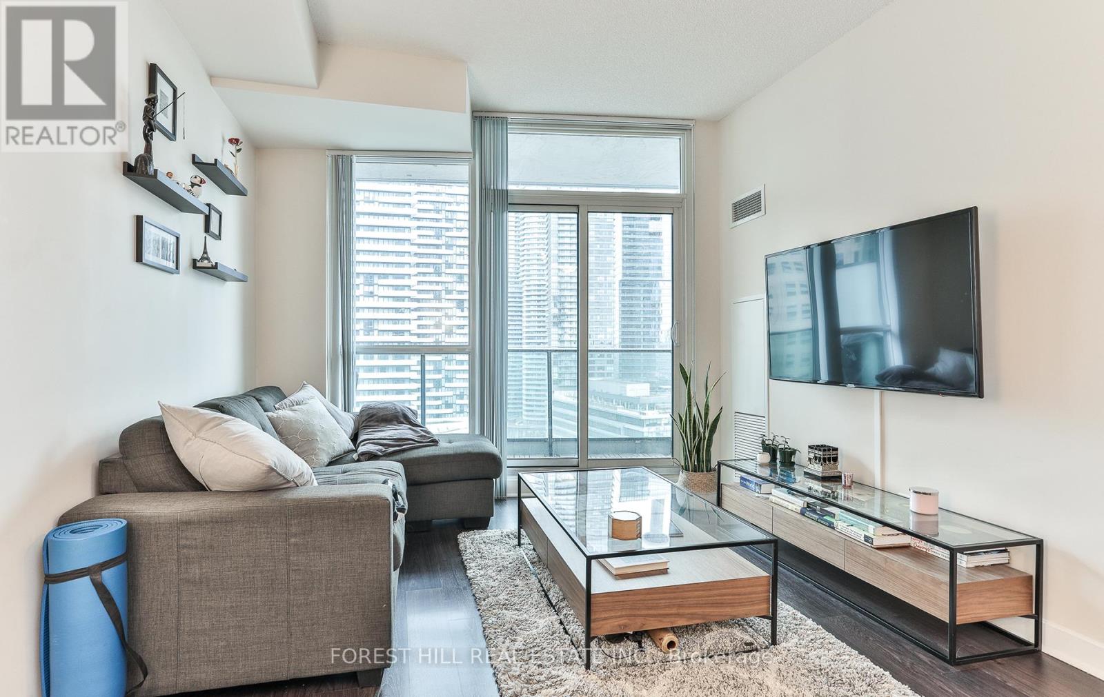 2102 - 33 BAY STREET, Toronto, Ontario