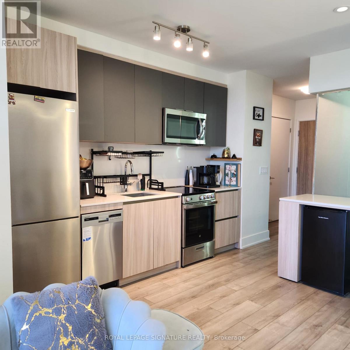 910 - 3100 Keele Street W, Toronto, Ontario  M3M 0E1 - Photo 11 - W13171950