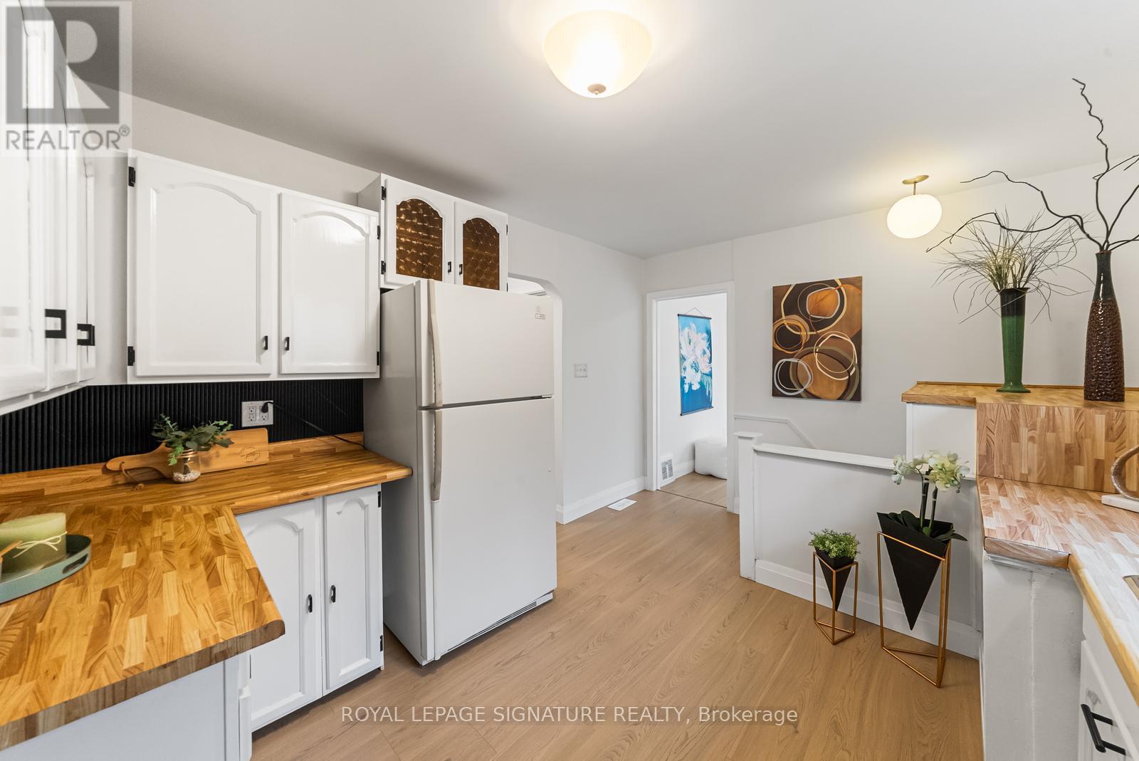 55 Boem Avenue, Toronto, Ontario  M1R 3T4 - Photo 11 - E13173482