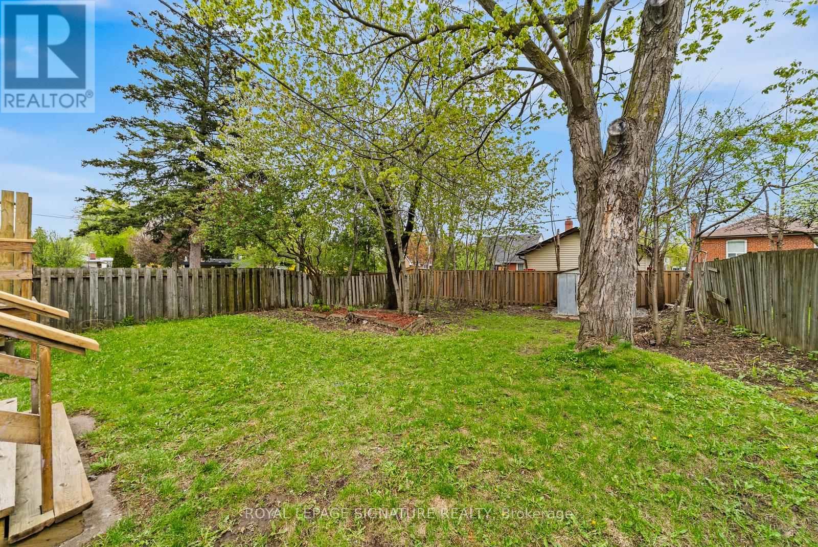 55 Boem Avenue, Toronto, Ontario  M1R 3T4 - Photo 35 - E13173482