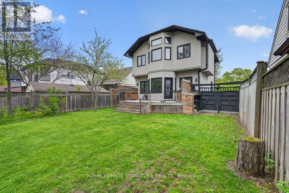 12 Willowhurst Crescent, Toronto, Ontario  M1R 3R6 - Photo 44 - E13173580