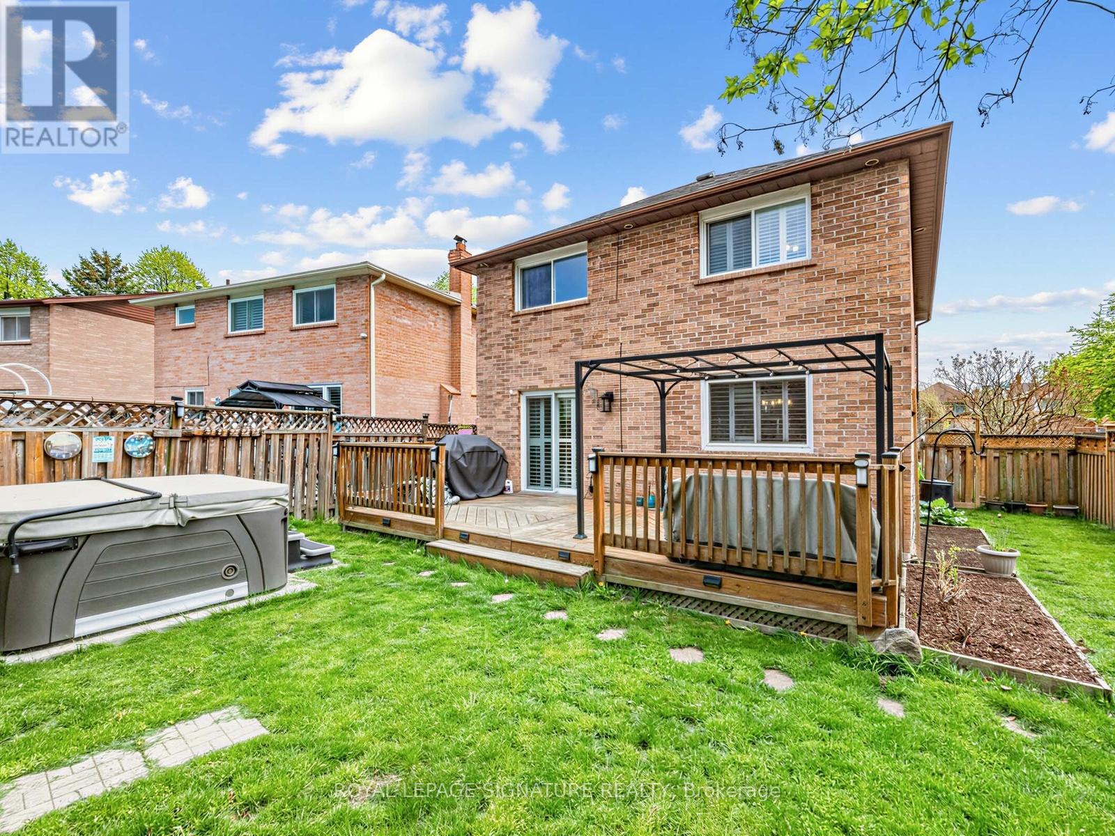 16 Ventris Drive, Ajax, Ontario  L1T 1T9 - Photo 33 - E13173598