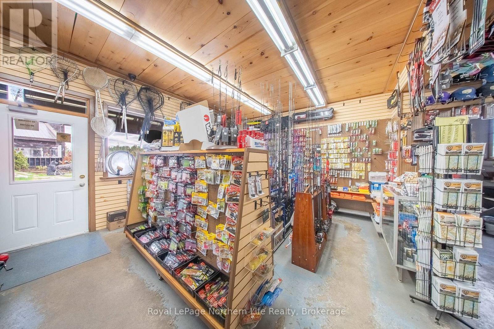 4825 Highway 11, Temagami, Ontario  P0H 2H0 - Photo 11 - X13173618