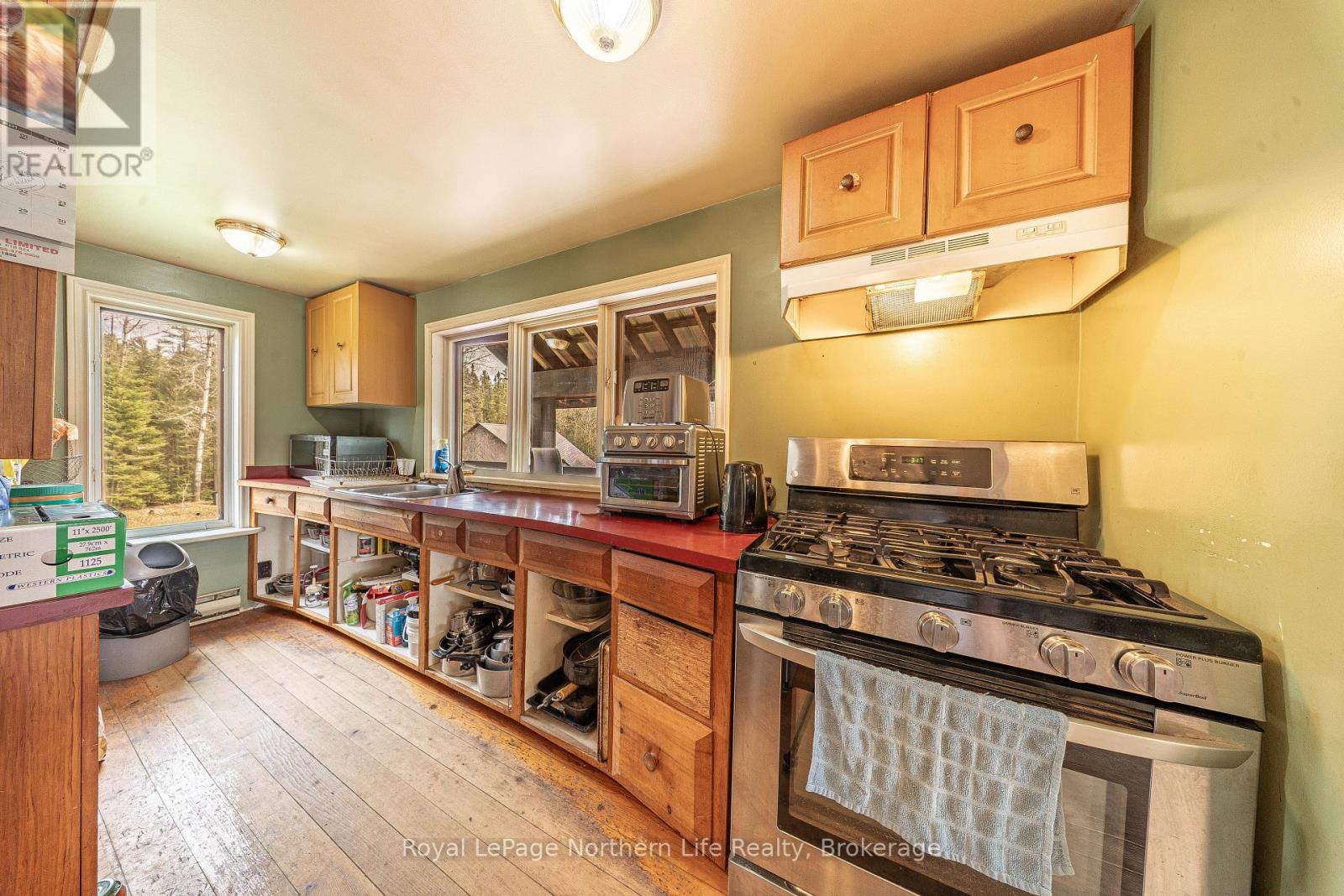 4825 Highway 11, Temagami, Ontario  P0H 2H0 - Photo 17 - X13173618