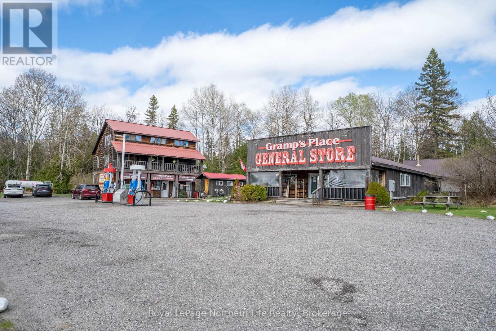 4825 Highway 11, Temagami, Ontario  P0H 2H0 - Photo 44 - X13173618