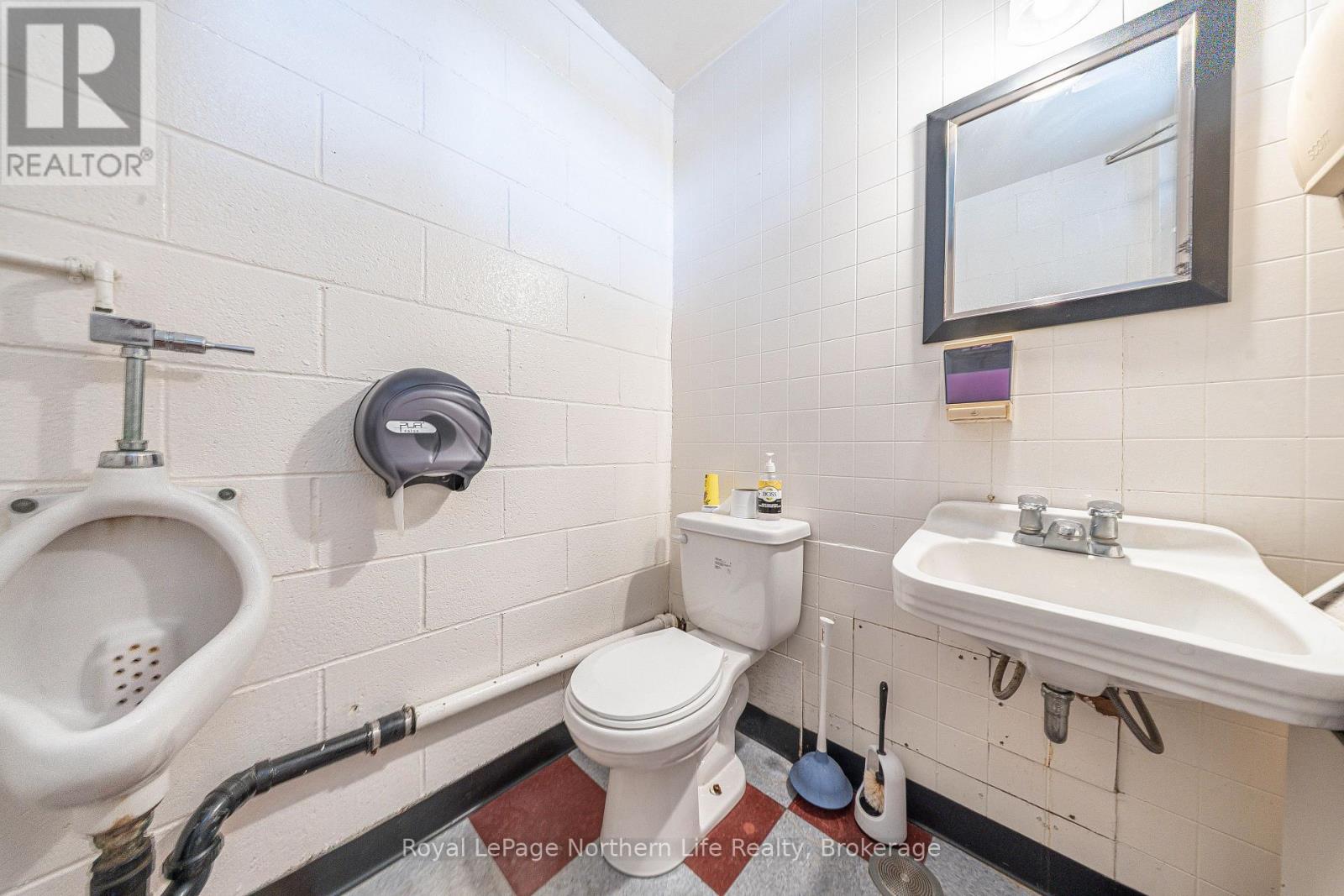 4825 Highway 11, Temagami, Ontario  P0H 2H0 - Photo 48 - X13173618