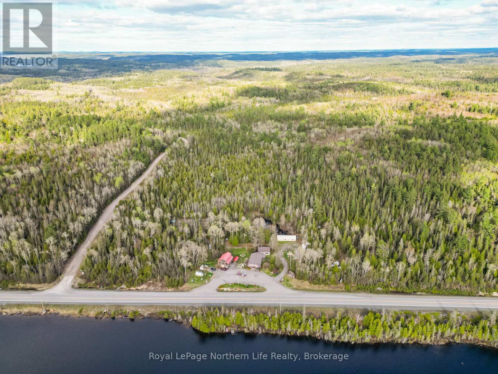 4825 Highway 11, Temagami, Ontario  P0H 2H0 - Photo 8 - X13173618