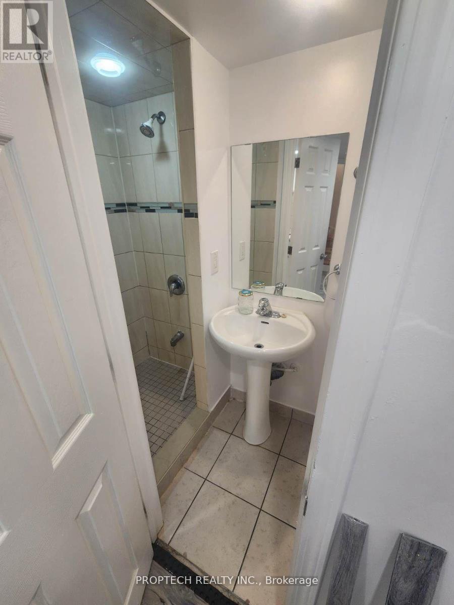Basement - 733 John Cole Court, Newmarket, Ontario  L3Y 5V7 - Photo 11 - N13173518