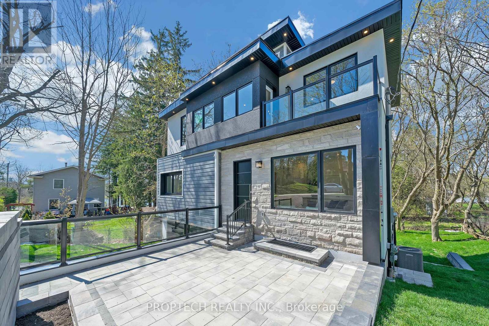 6030 Hillsdale Drive, Whitchurch-Stouffville, Ontario  L4A 3B8 - Photo 2 - N13173526